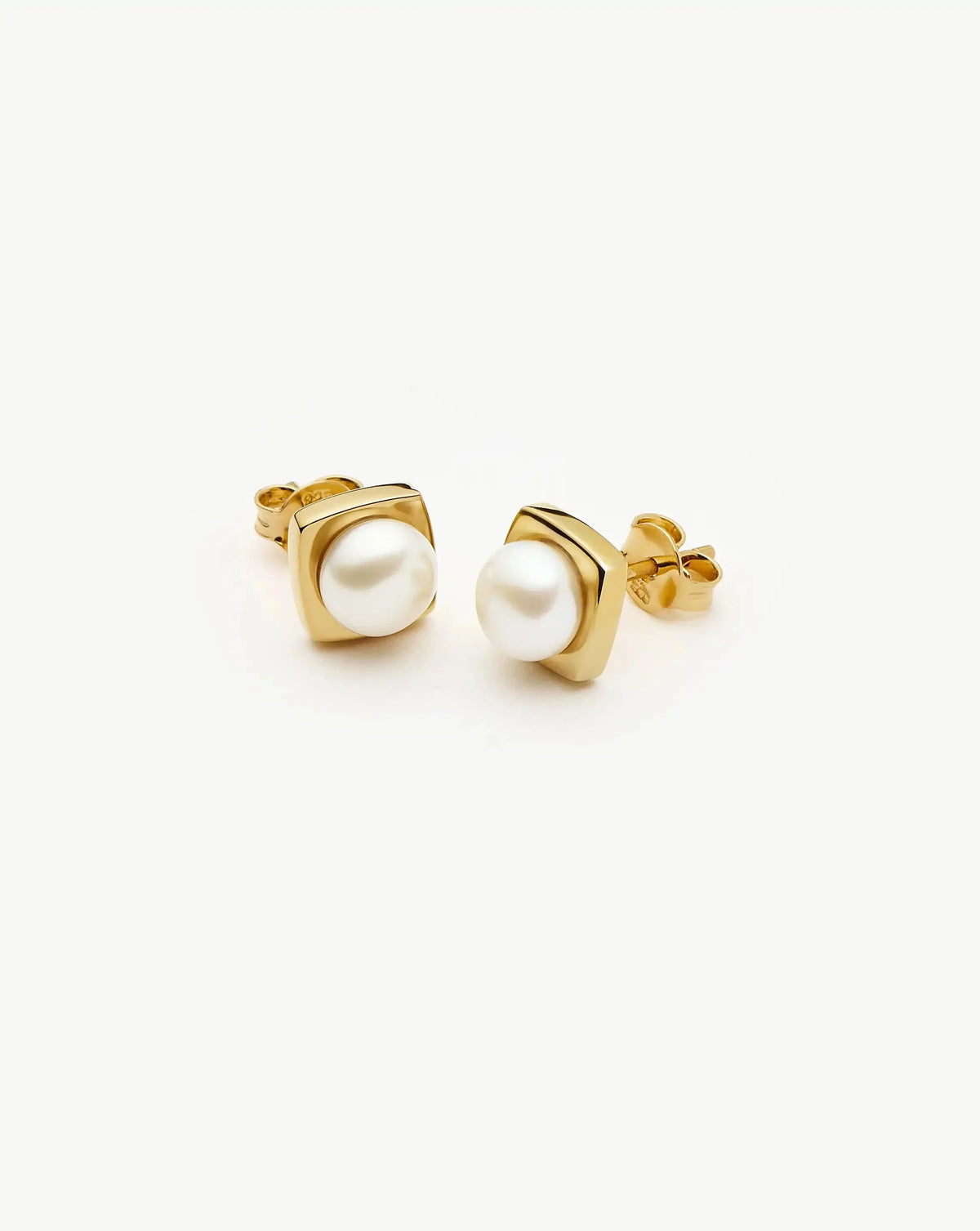 Button Pearl Square Stud Earrings | 18ct Gold Plated/Pearl